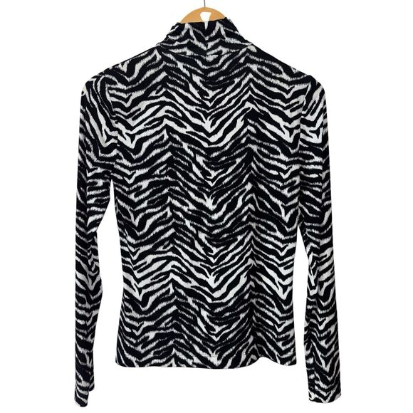 St. John lightweight turtleneck black white zebra print size small new - Picture 2 of 10
